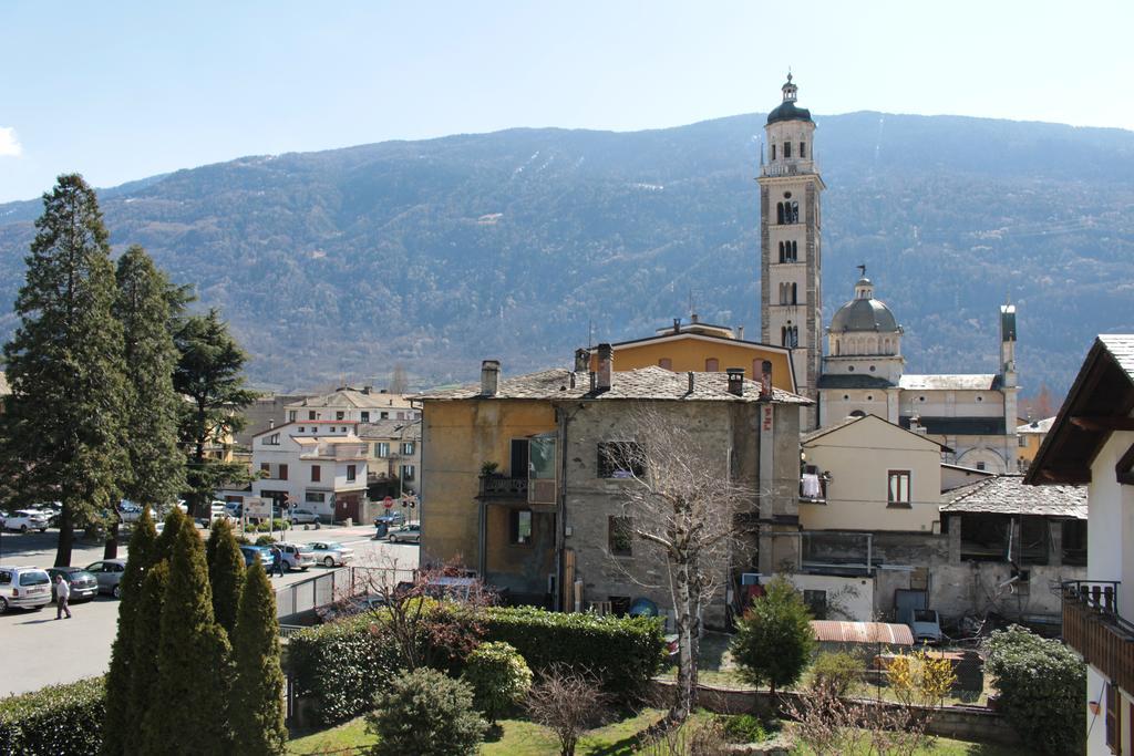 Hotel La Rotonda Tirano Exterior foto